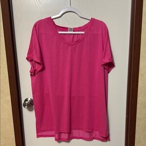 Avis Pink Women's Top Size XXL (20)